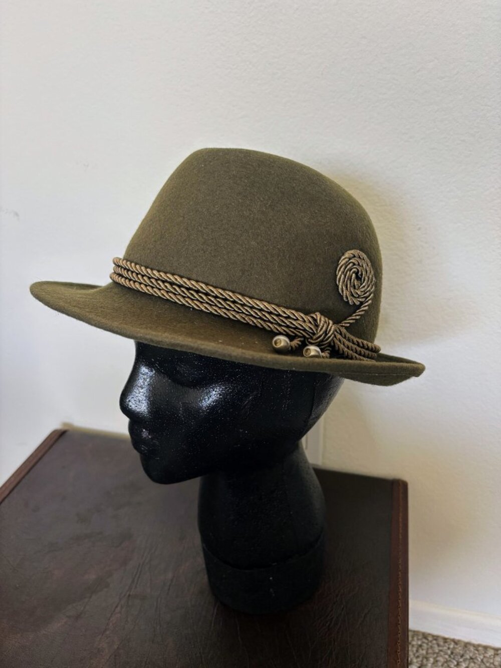 Vintage Green Fedora-Style Hat